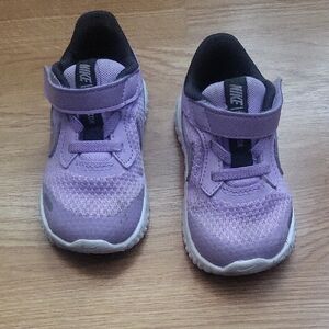 Nike Kids Purple Sneakers 6C